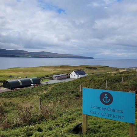 Lampay Chalets Dunvegan  Exterior foto